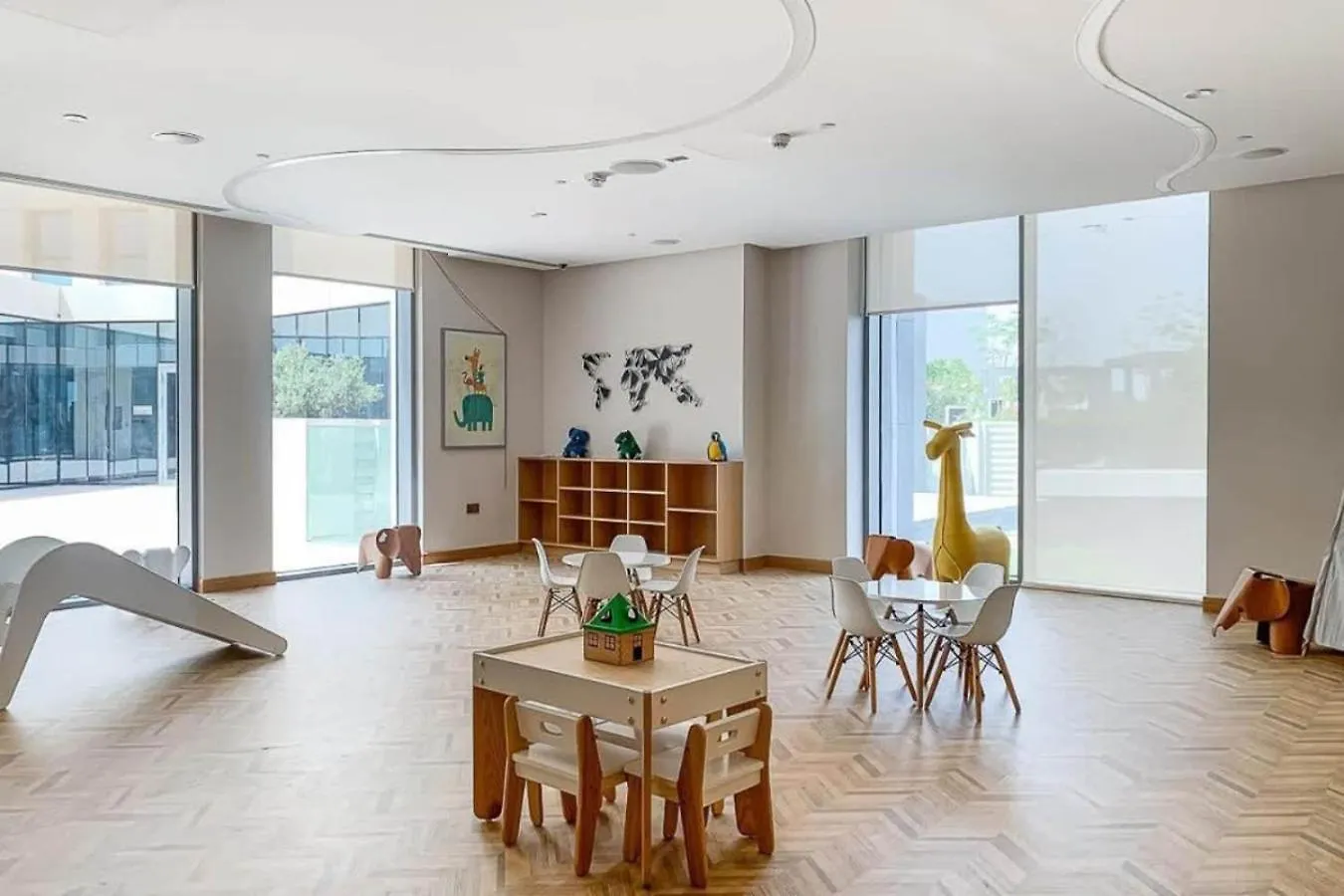 Apartment Large 1Br With Gym And Pool In Iconic Tower United Arab Emirates